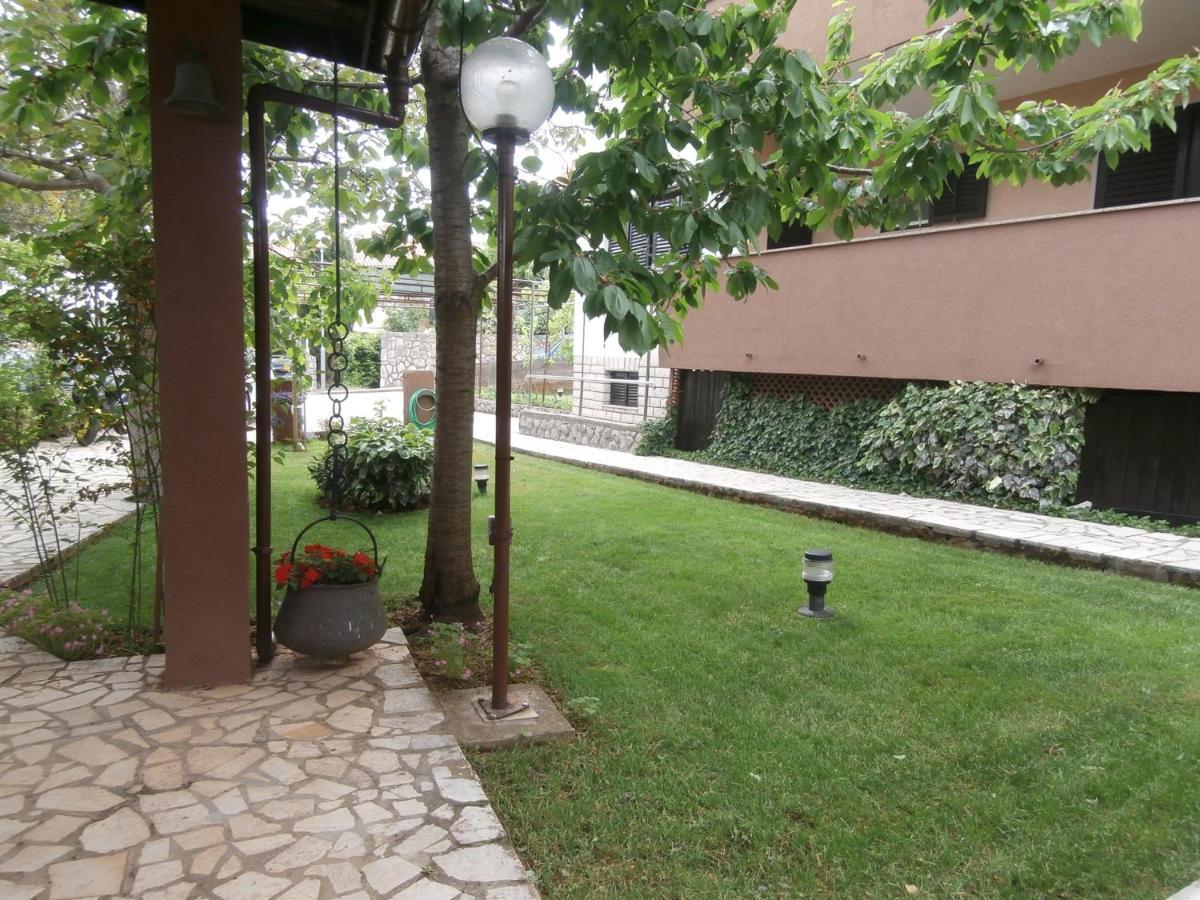 Apartments Mira Krk Krk Town Exterior foto